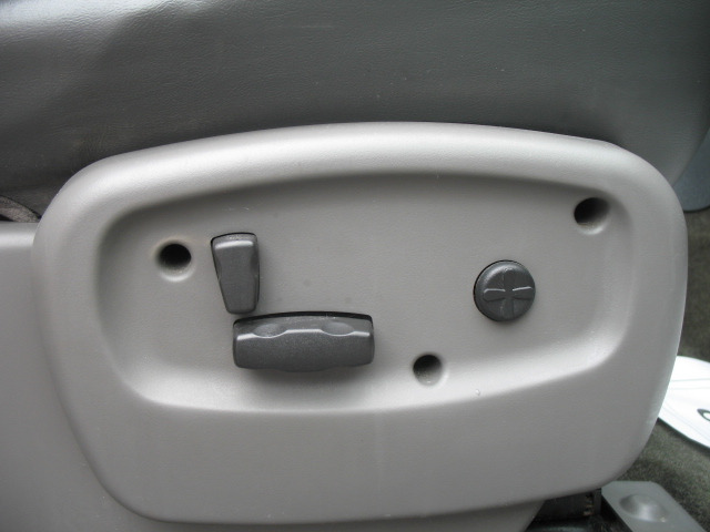 2002 GMC Envoy XL LS 2500 HD