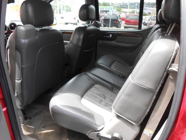 2003 GMC Envoy XL LS 2500hd CREW CAB 4X4 Diesel