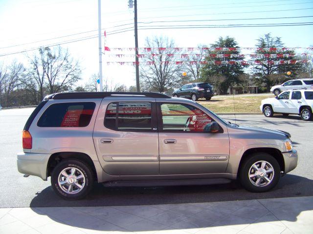 2003 GMC Envoy XL LS 2500 HD