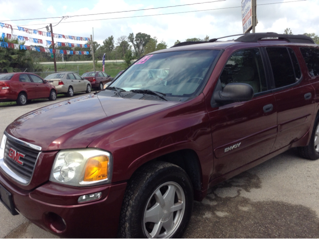 2003 GMC Envoy XL LS 2500hd CREW CAB 4X4 Diesel
