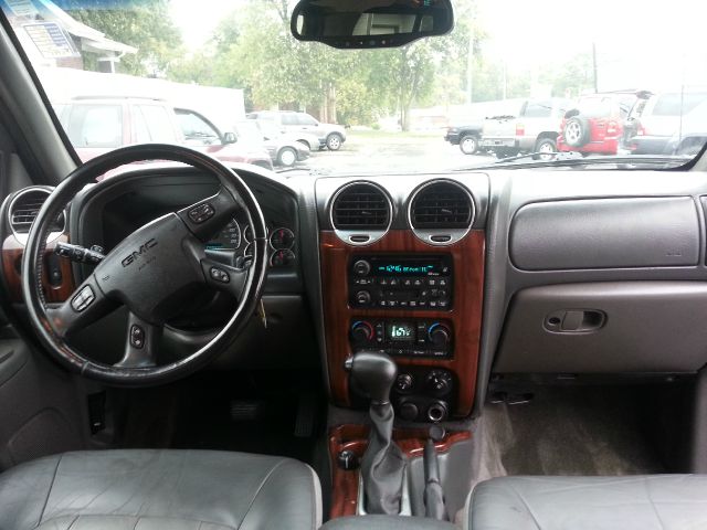 2003 GMC Envoy XL LS 2500 HD