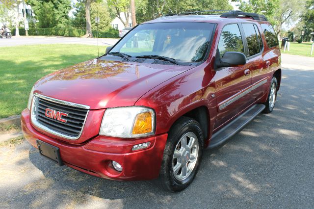 2003 GMC Envoy XL LS 2500 HD