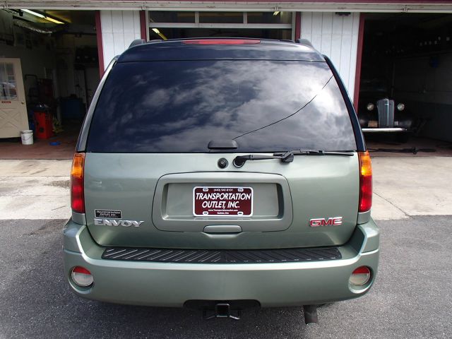 2004 GMC Envoy XL LS 2500 HD