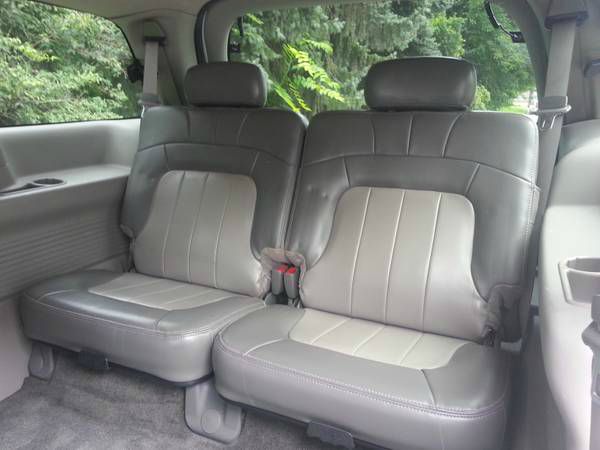 2004 GMC Envoy XL LS 2500 HD