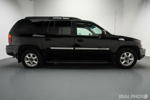 2004 GMC Envoy XL LS 2500 HD