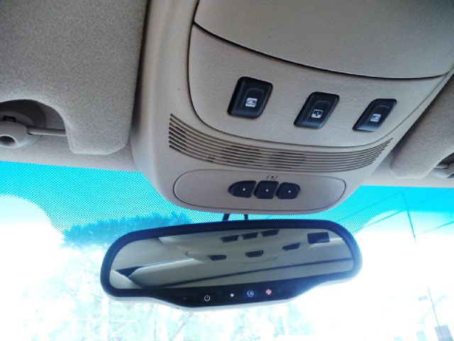 2004 GMC Envoy XL 4WD 4dr V8 Limited 4x4 SUV