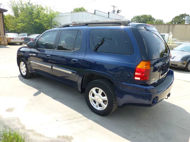 2004 GMC Envoy XL LS 2500hd CREW CAB 4X4 Diesel