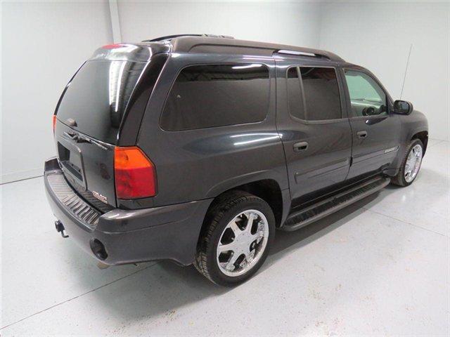 2004 GMC Envoy XL GXP