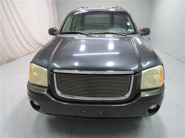 2004 GMC Envoy XL GXP
