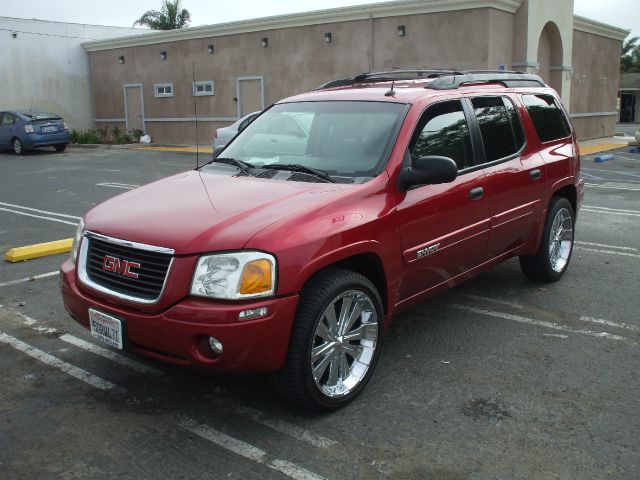 2004 GMC Envoy XL AWD 4dr Auto SE Ltd Avail