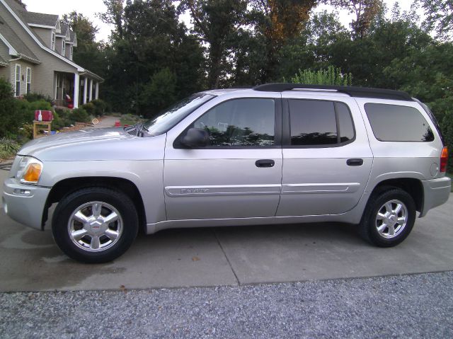 2004 GMC Envoy XL SE (gladbrook)