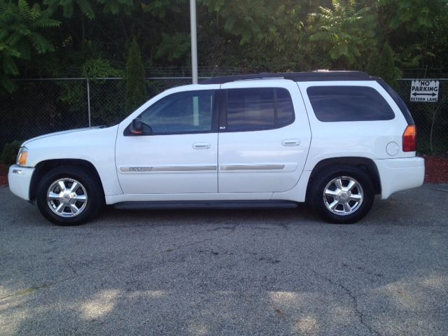 2004 GMC Envoy XL LS 2500 HD
