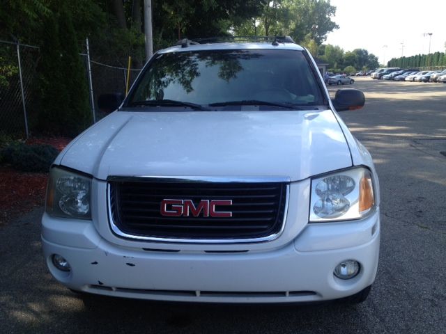 2004 GMC Envoy XL LS 2500 HD