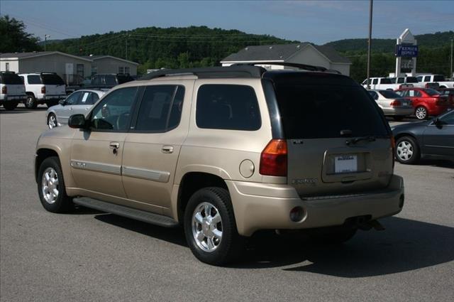 2004 GMC Envoy XL Sport Rumble BEE
