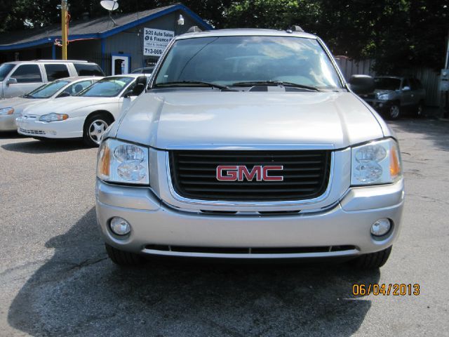 2004 GMC Envoy XL LS 2500hd CREW CAB 4X4 Diesel