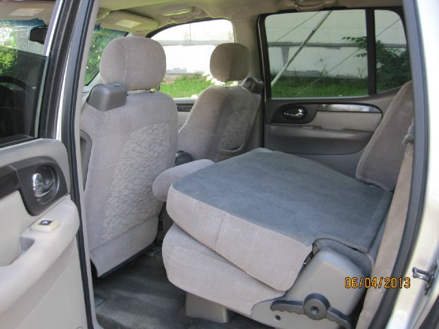 2004 GMC Envoy XL LS 2500hd CREW CAB 4X4 Diesel