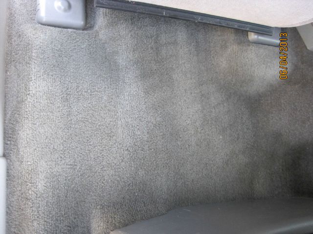 2004 GMC Envoy XL LS 2500hd CREW CAB 4X4 Diesel