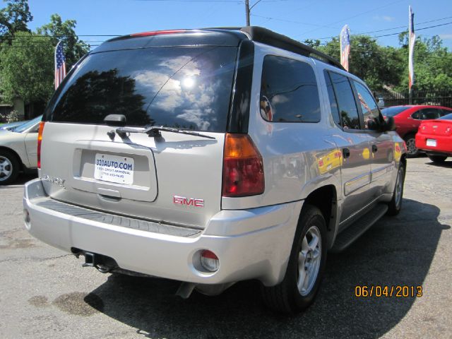 2004 GMC Envoy XL LS 2500hd CREW CAB 4X4 Diesel