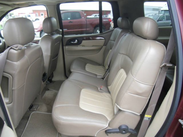 2004 GMC Envoy XL LS 2500 HD