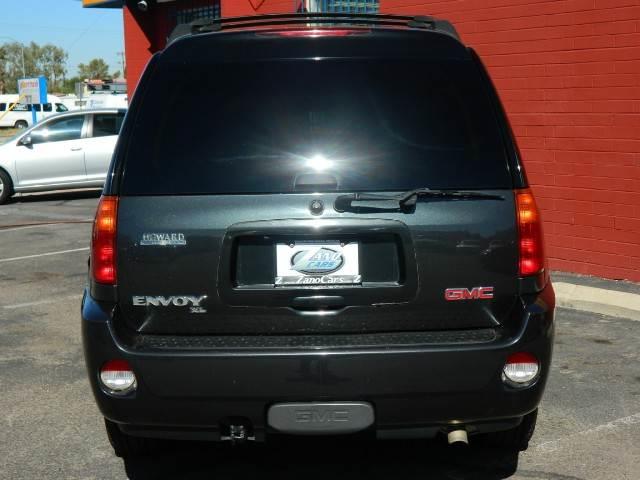 2005 GMC Envoy XL C300 Sport