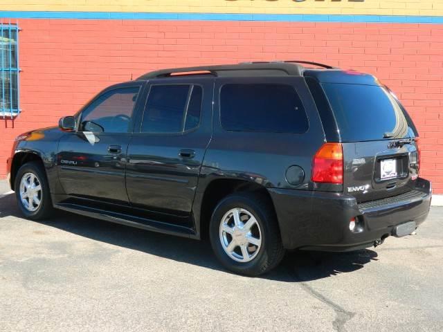 2005 GMC Envoy XL C300 Sport