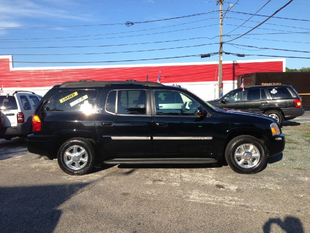2005 GMC Envoy XL LS 2500 HD