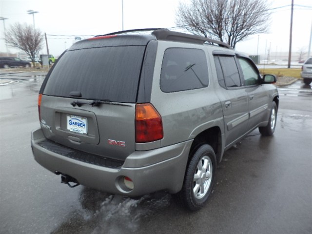 2005 GMC Envoy XL LTD LME