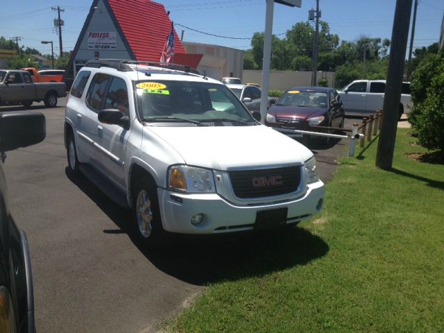 2005 GMC Envoy XL LS 2500 HD