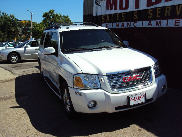 2005 GMC Envoy XL LS 2500hd CREW CAB 4X4 Diesel