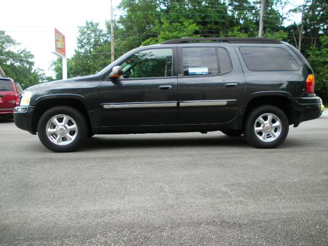 2005 GMC Envoy XL LS 2500 HD