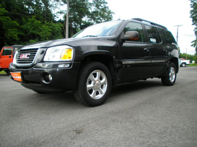 2005 GMC Envoy XL LS 2500 HD