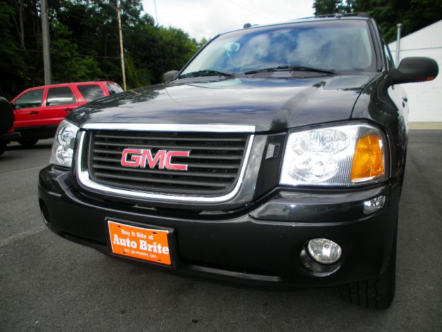 2005 GMC Envoy XL LS 2500 HD
