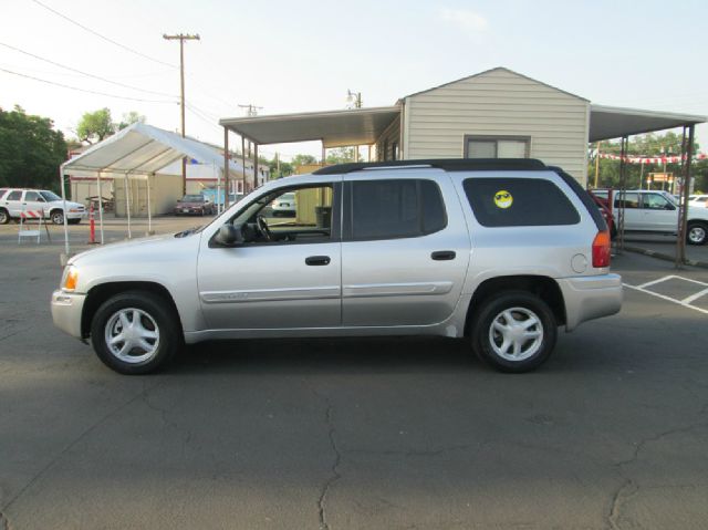 2005 GMC Envoy XL CREW CAB XLT Diesel