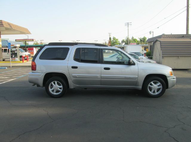 2005 GMC Envoy XL CREW CAB XLT Diesel