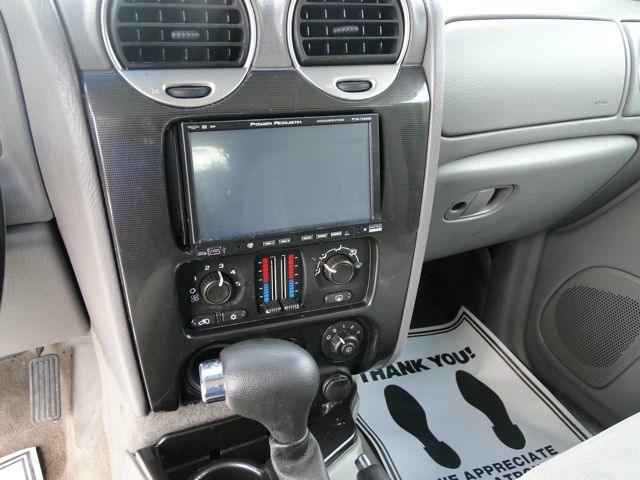 2005 GMC Envoy XL LS 2500hd CREW CAB 4X4 Diesel