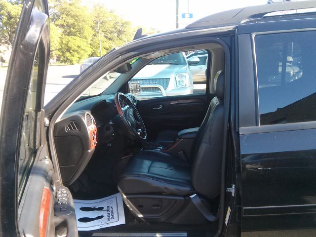 2006 GMC Envoy XL LS 2500hd CREW CAB 4X4 Diesel