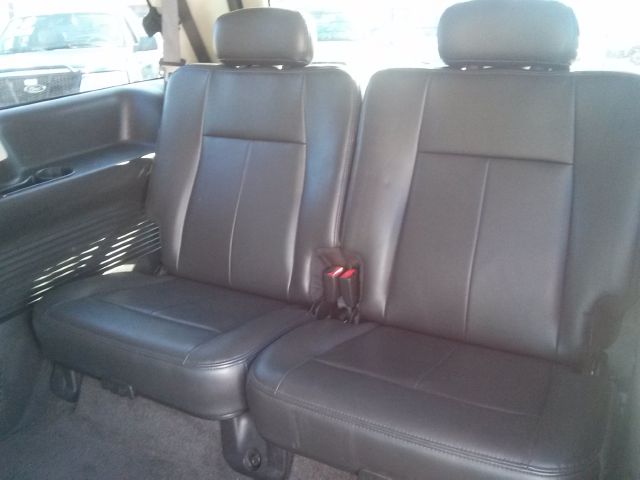 2006 GMC Envoy XL LS 2500hd CREW CAB 4X4 Diesel