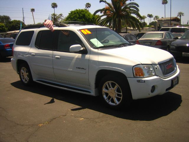 2006 GMC Envoy XL LS 4X4 W/alloy Wheelspower Packa