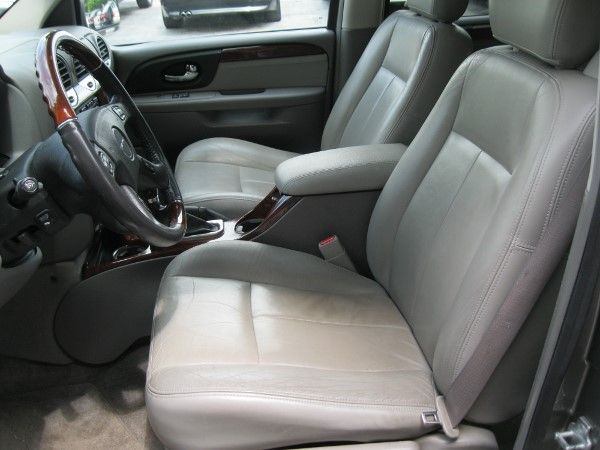 2006 GMC Envoy XL LS 2500hd CREW CAB 4X4 Diesel