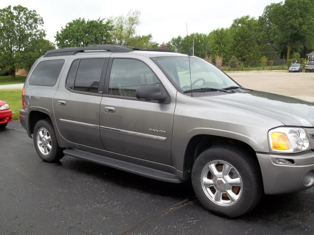 2006 GMC Envoy XL LS 2500 HD