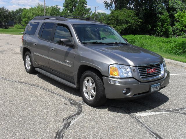 2006 GMC Envoy XL LS 2500 HD