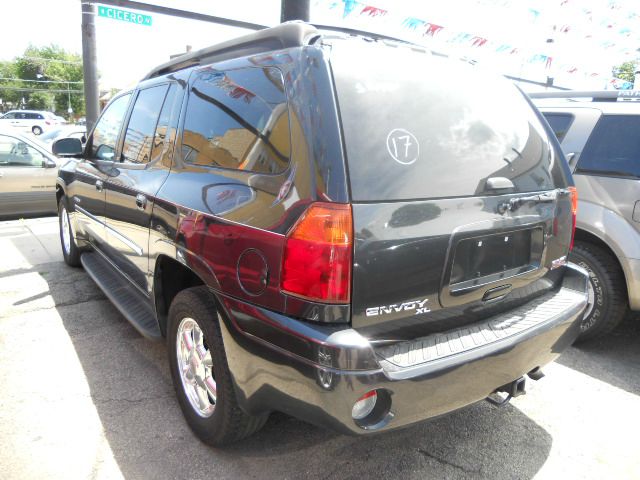 2006 GMC Envoy XL LS 2500 HD