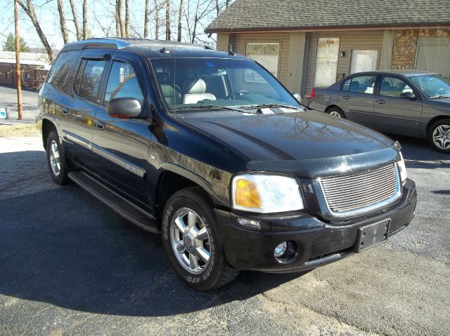 2004 GMC Envoy XUV SLT