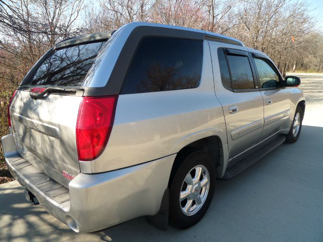 2004 GMC Envoy XUV CTS AWD