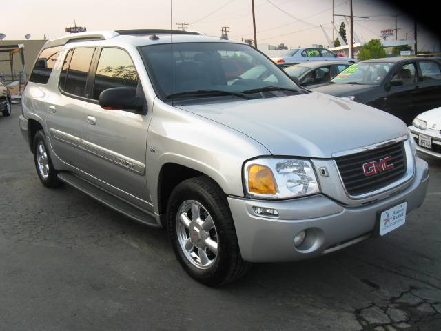2004 GMC Envoy XUV LTD LME