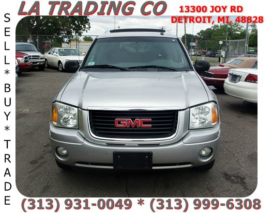 2004 GMC Envoy XUV 4 Dr 2.5 Sedan