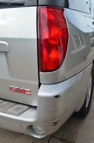 2004 GMC Envoy XUV CTS AWD