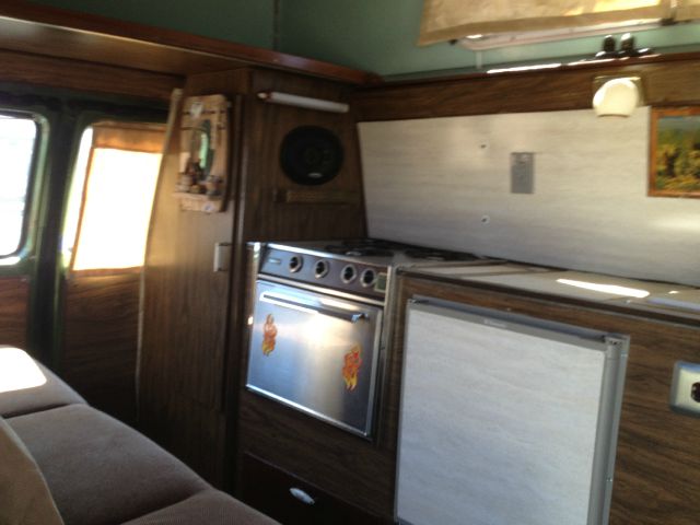 1975 GMC G1500 Vandura GXE 4 Door Sedan