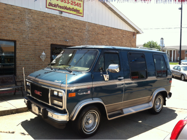 1993 GMC G2500 Rally SE - Convertible Sharp