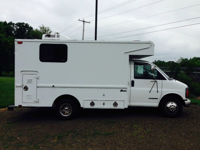 1999 GMC G3500 Unknown